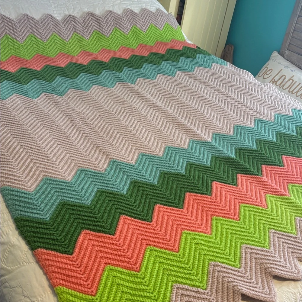 Handmade Crocheted Wool Chevron Afghan Blanket Throw